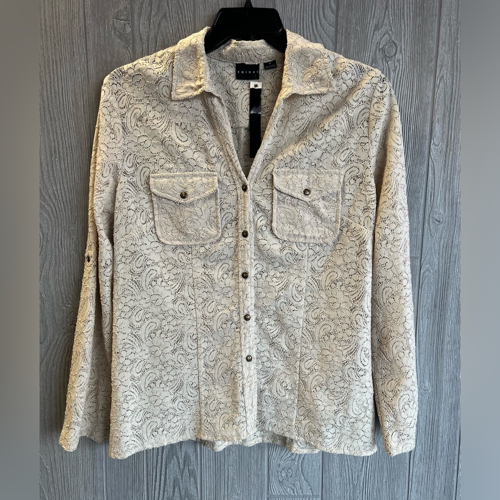 NWT Tribal Womens Medium Beige Oatmeal Textured Floral Button Down Shirt